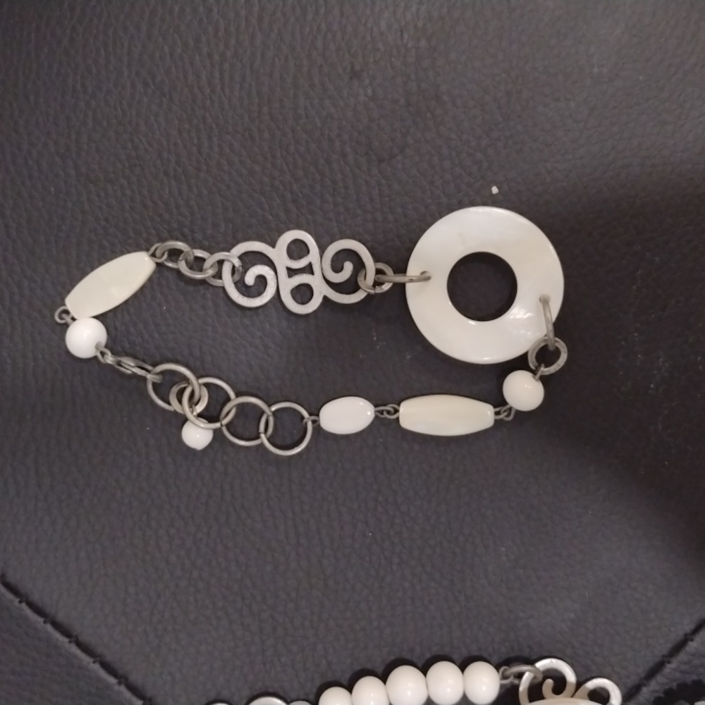 Jewelry set - Picture 3 of 8